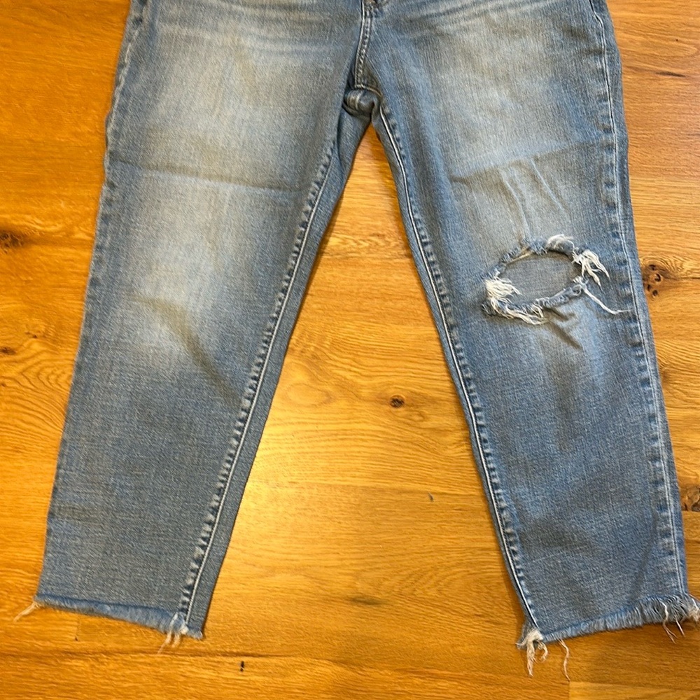 Gap Girlfriend Mid Rise Jeans - Picture 3 of 8